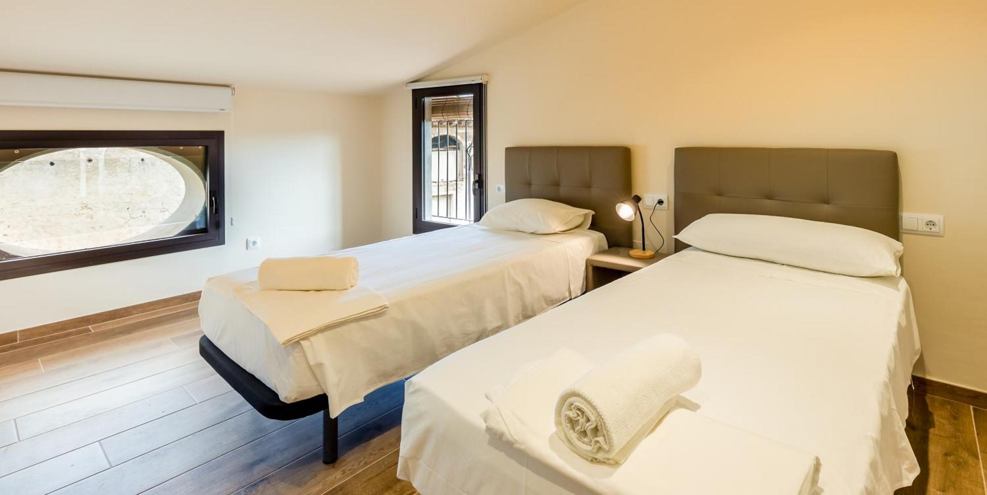 Can Cintet 3 Apartamento Con Terraza En Besalu Exterior photo