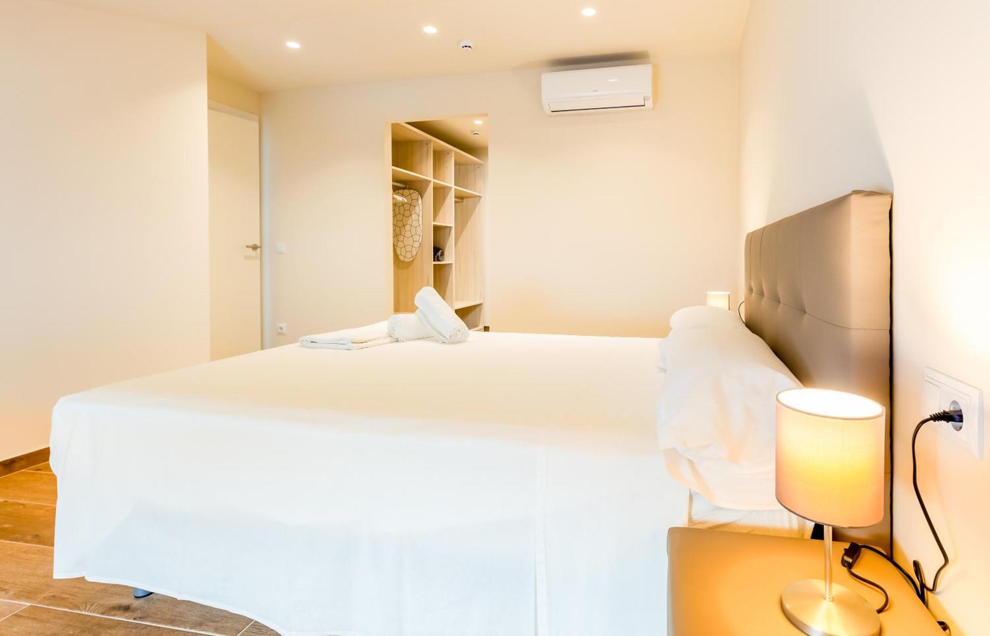 Can Cintet 3 Apartamento Con Terraza En Besalu Exterior photo