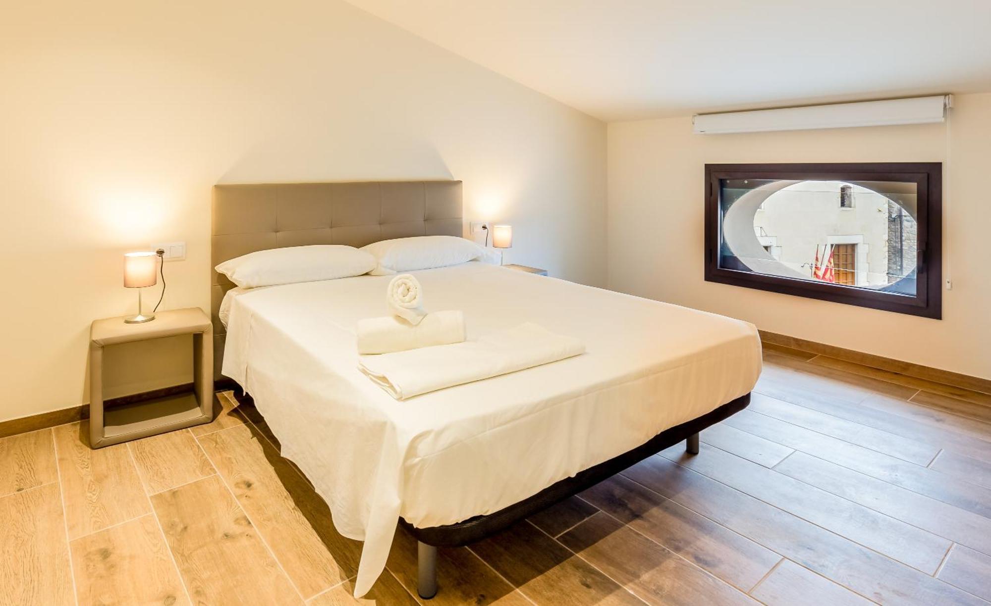 Can Cintet 3 Apartamento Con Terraza En Besalu Exterior photo
